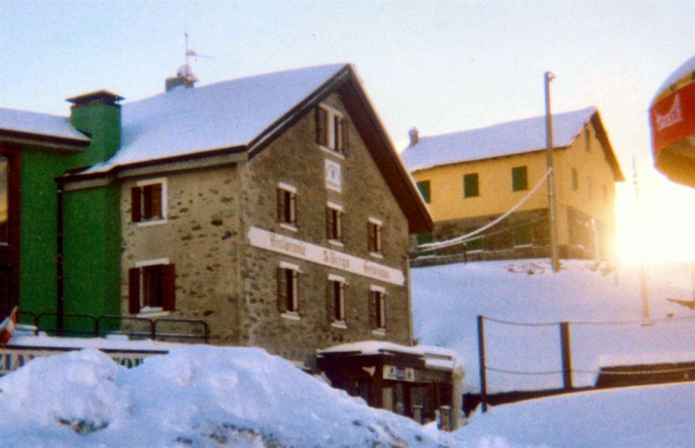 Hotel Genziana パッソ・ステルヴィオ エクステリア 写真